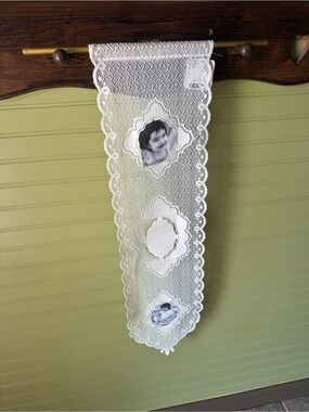 Vintage Lace Wall Hanging Photo Display – Cream Lace – Holds 3 Photos